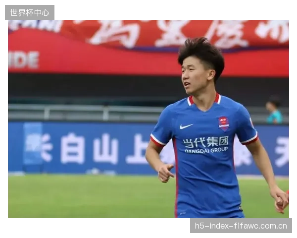 戈多伊等核心老将经历完整俱乐部赛季，如何在三场小组赛中合理分配体能成难题。